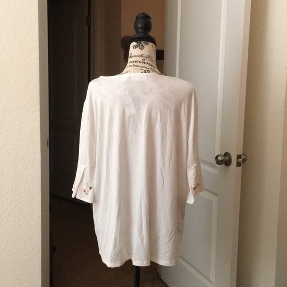 Floral ๐ธ Bead Design Blouse ๐ - Picture 3 of 6